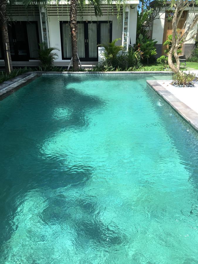 Indah Homestay Seminyak Exterior foto
